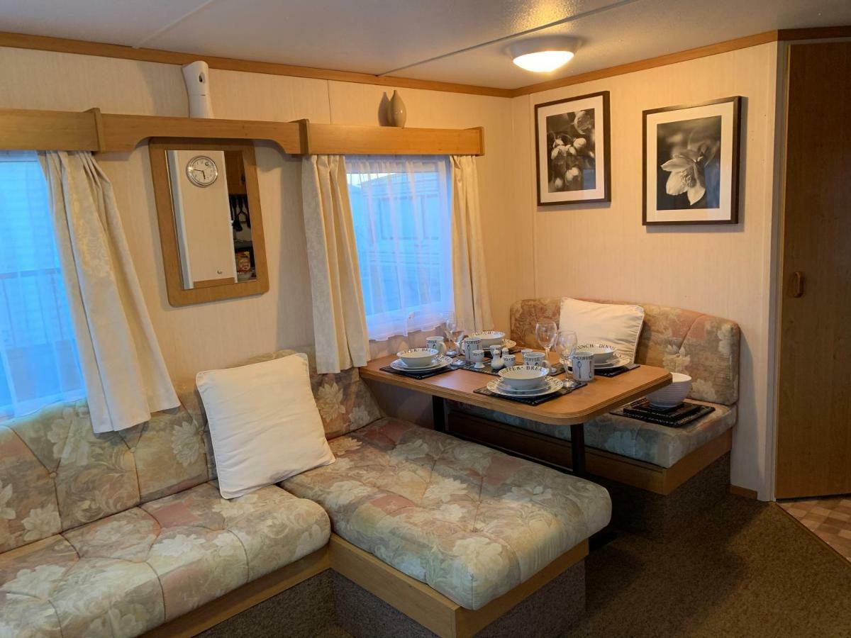Chapel Caravans S191 Hotel Чапъл Сейнт Лионардс Екстериор снимка