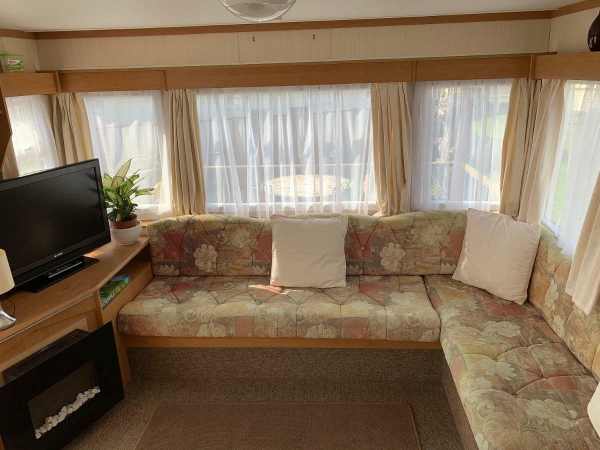 Chapel Caravans S191 Hotel Чапъл Сейнт Лионардс Екстериор снимка