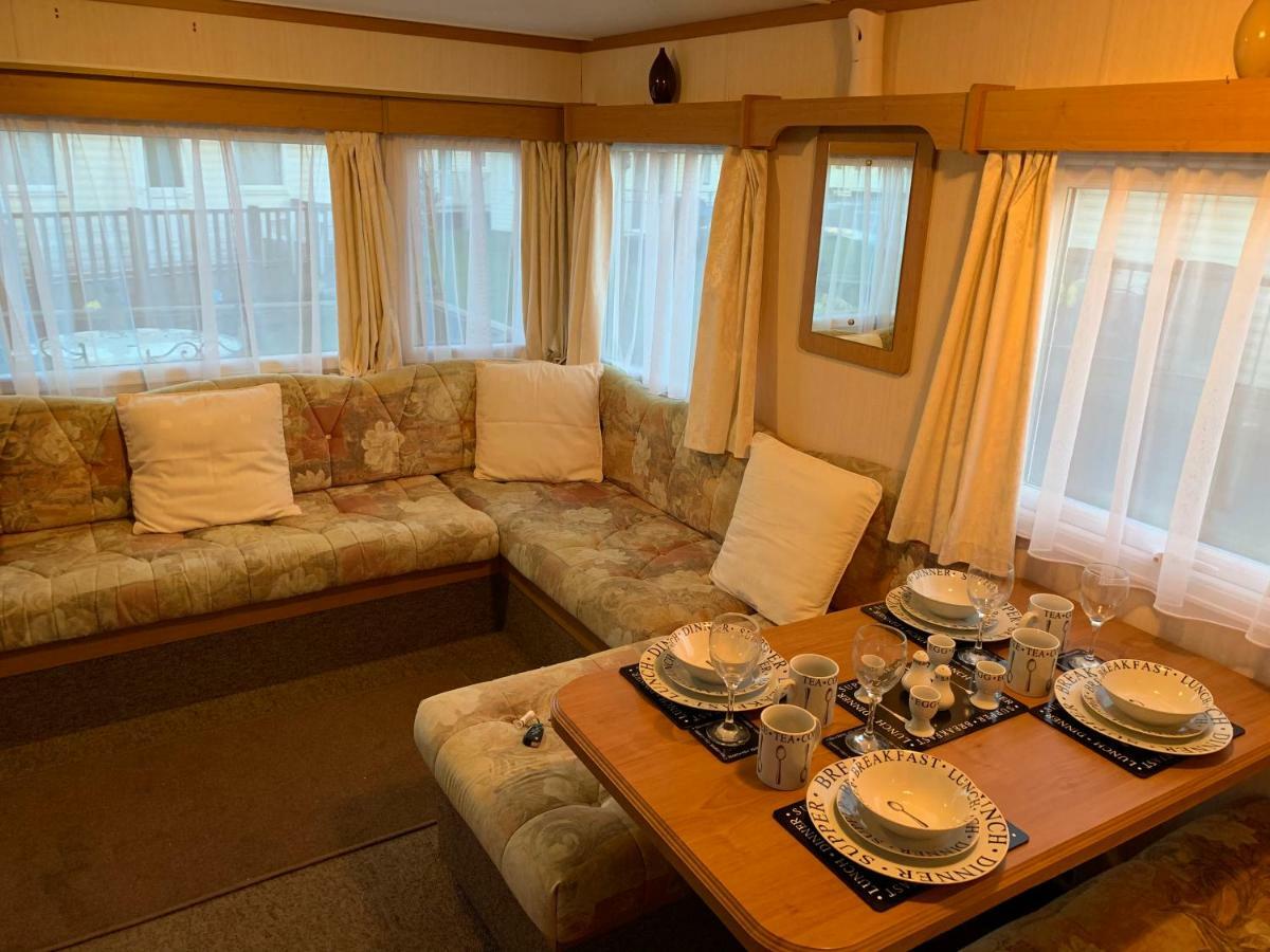Chapel Caravans S191 Hotel Чапъл Сейнт Лионардс Екстериор снимка