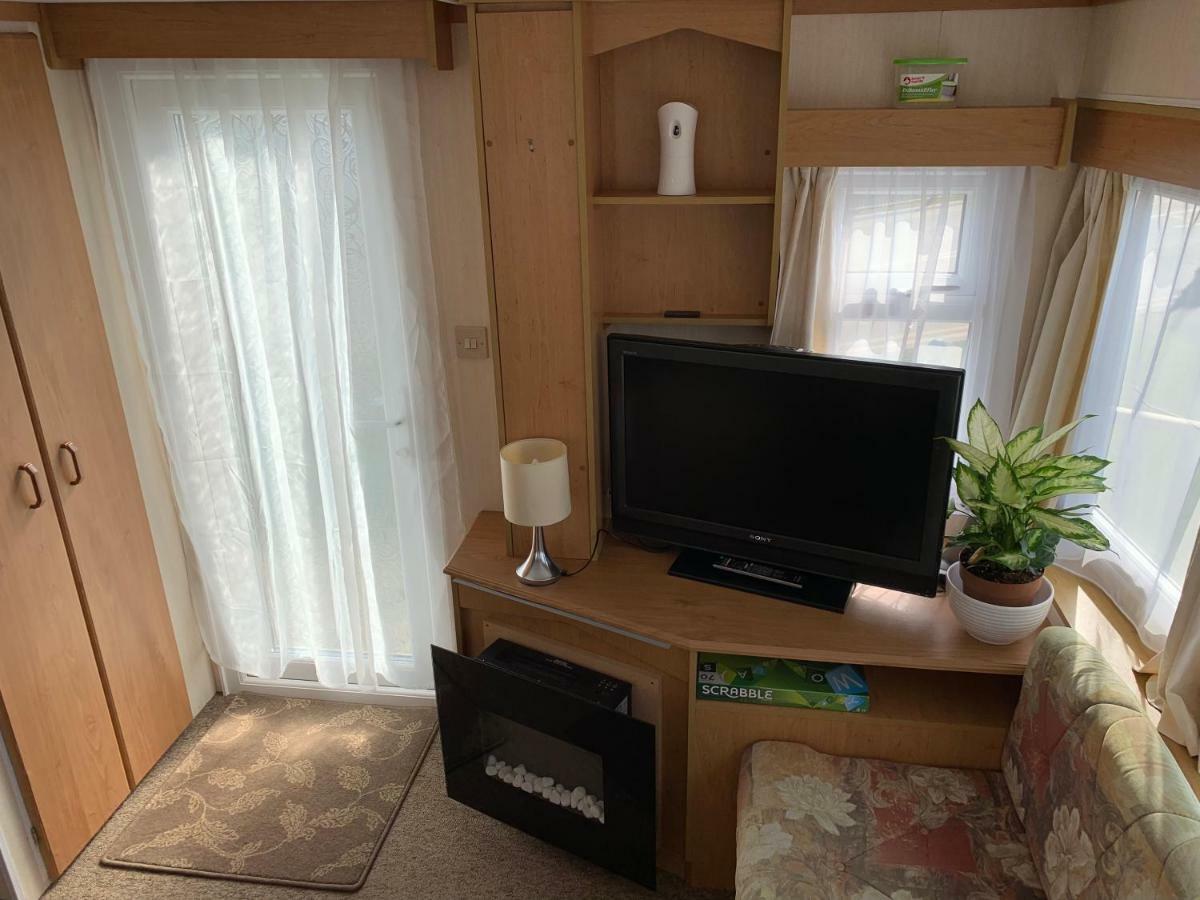 Chapel Caravans S191 Hotel Чапъл Сейнт Лионардс Екстериор снимка